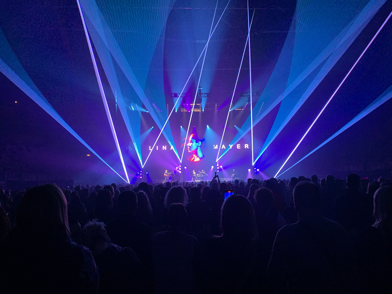 Lina Mayer Laser Show